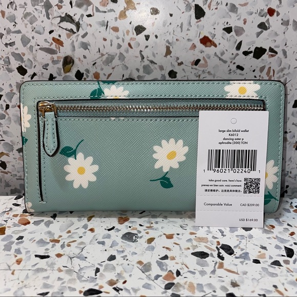 Kate Spade Daisy Large Slim Bifold - Picture 3 of 3